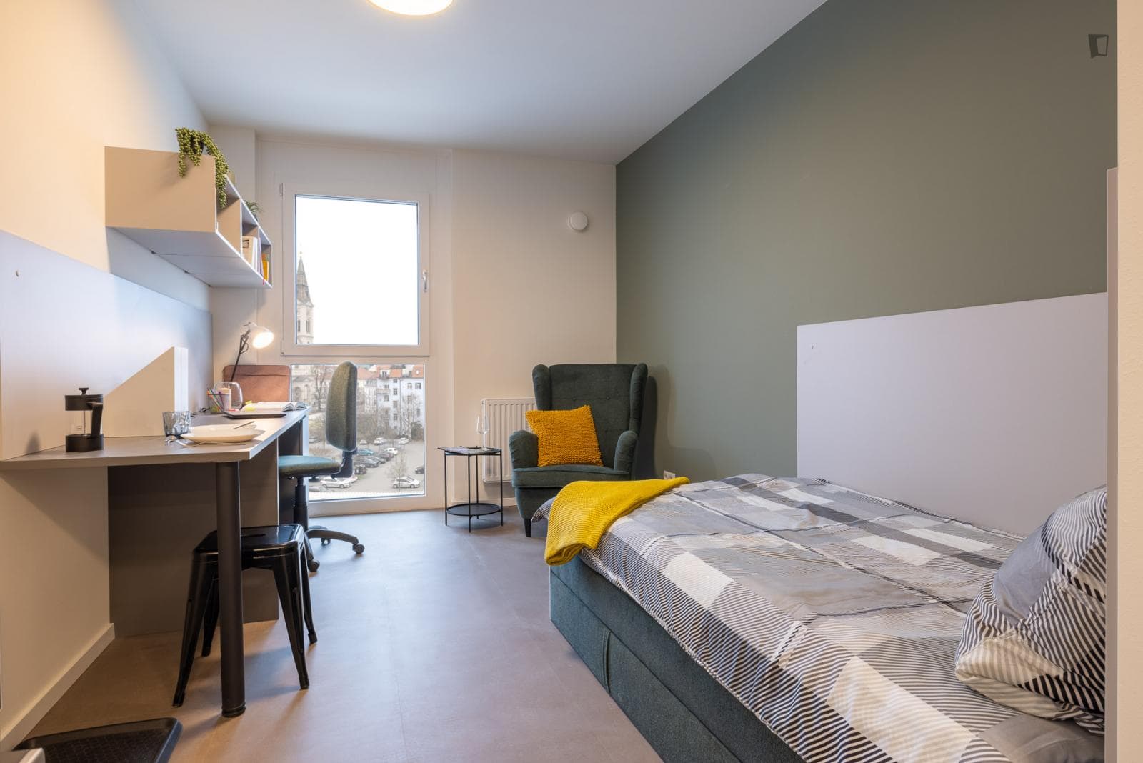 Property photo thumbnail