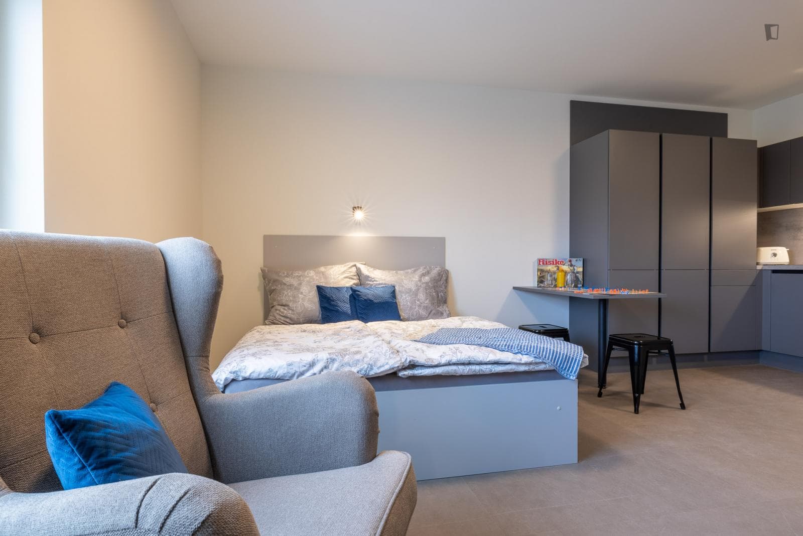 Property photo thumbnail