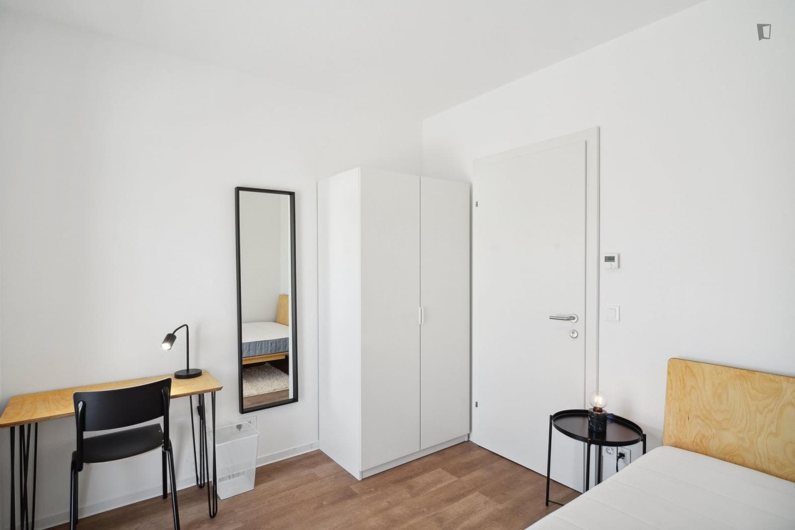 Compact single bedroom in Lend area photo 1