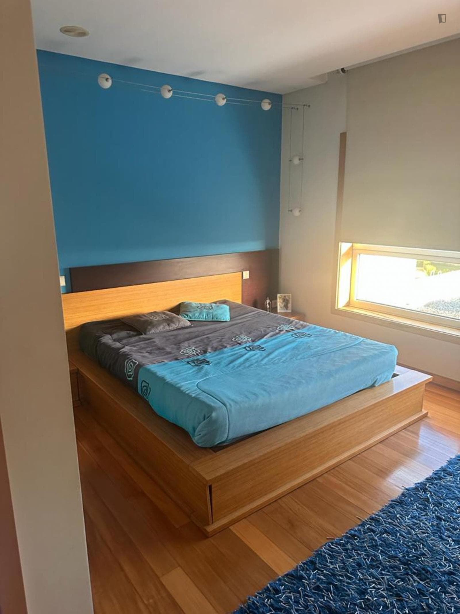Colourful double bedroom in Arcozelo photo 1