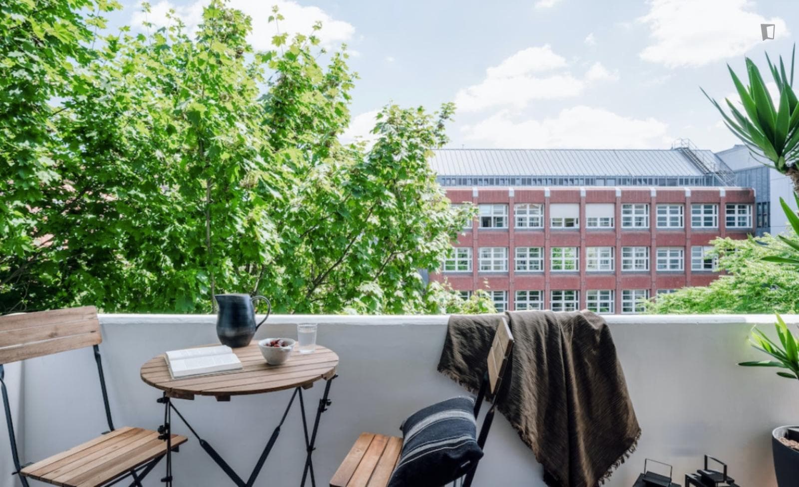Property photo thumbnail