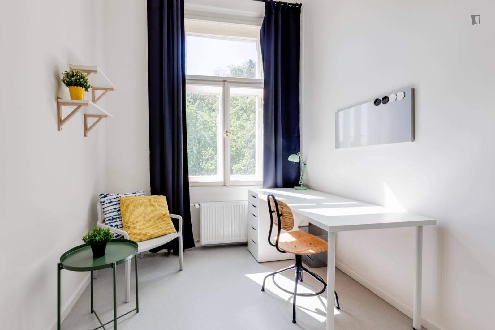Property photo thumbnail
