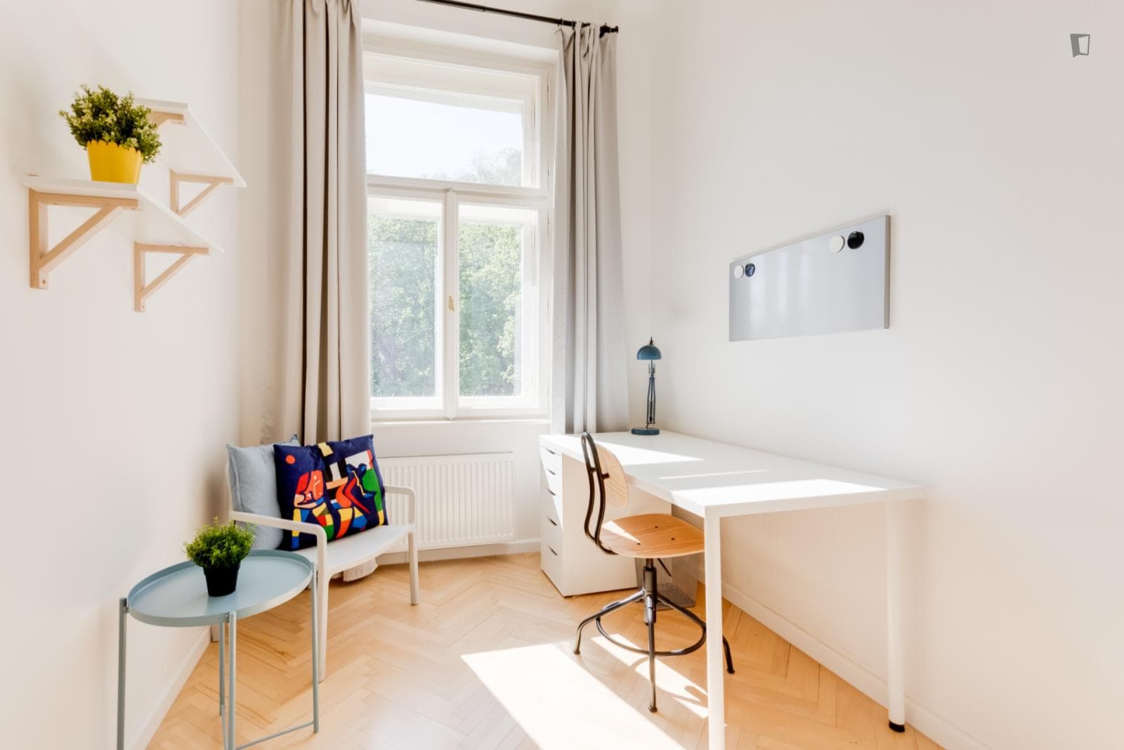 Property photo thumbnail