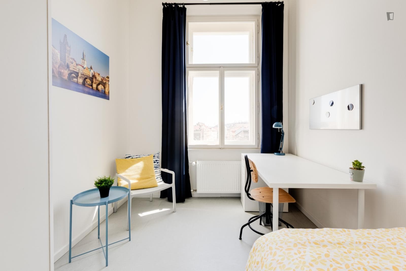Decent single bedroom in the Malá Strana district photo 1