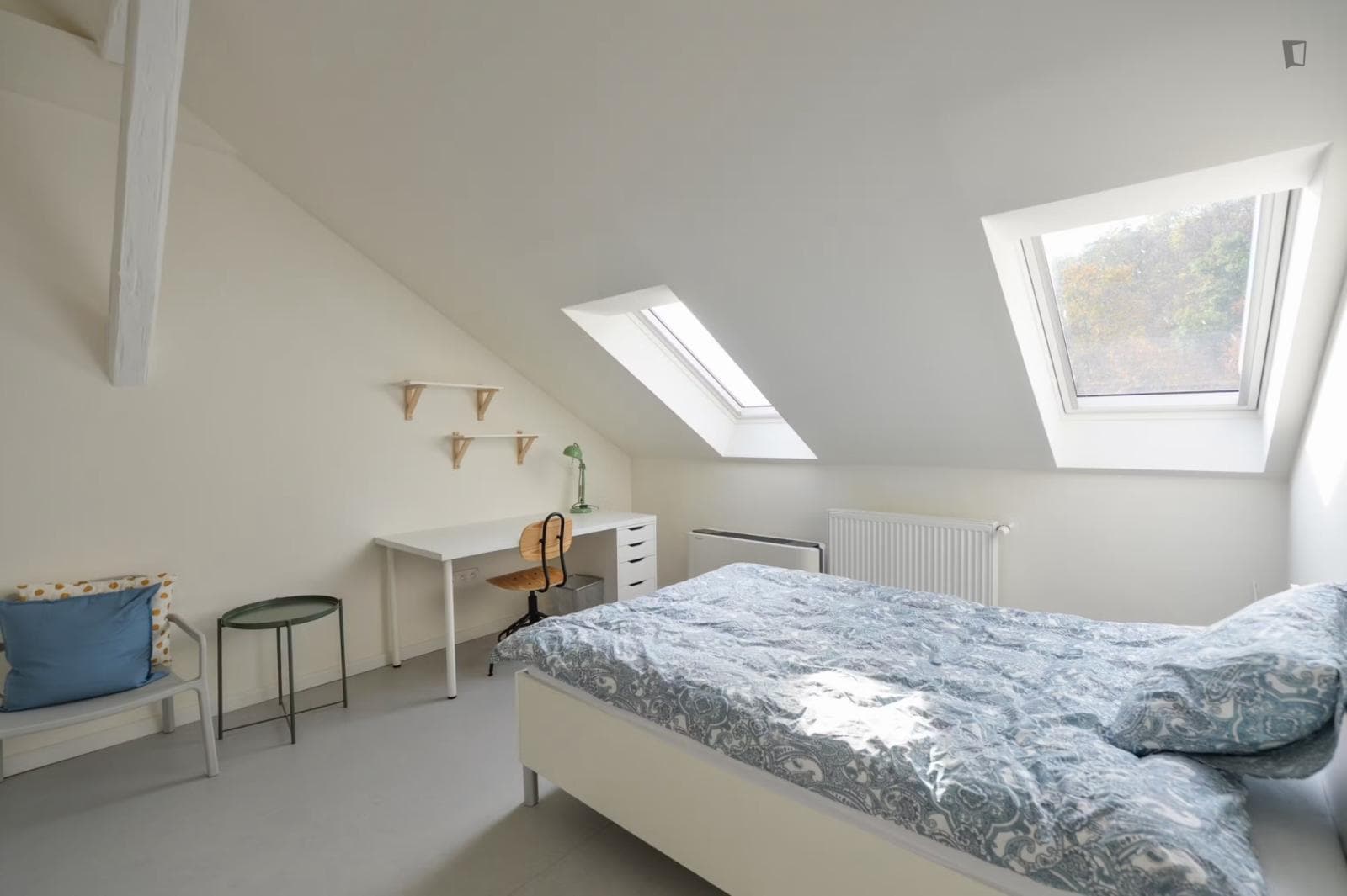 Property photo thumbnail