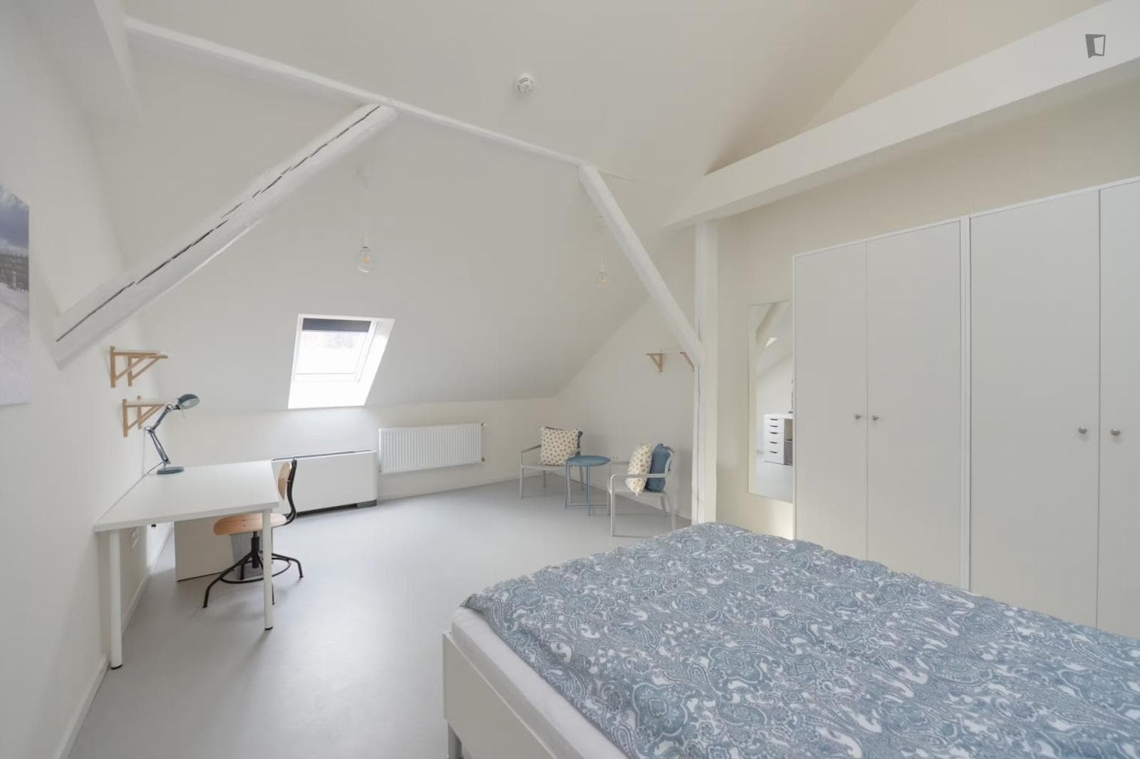 Property photo thumbnail