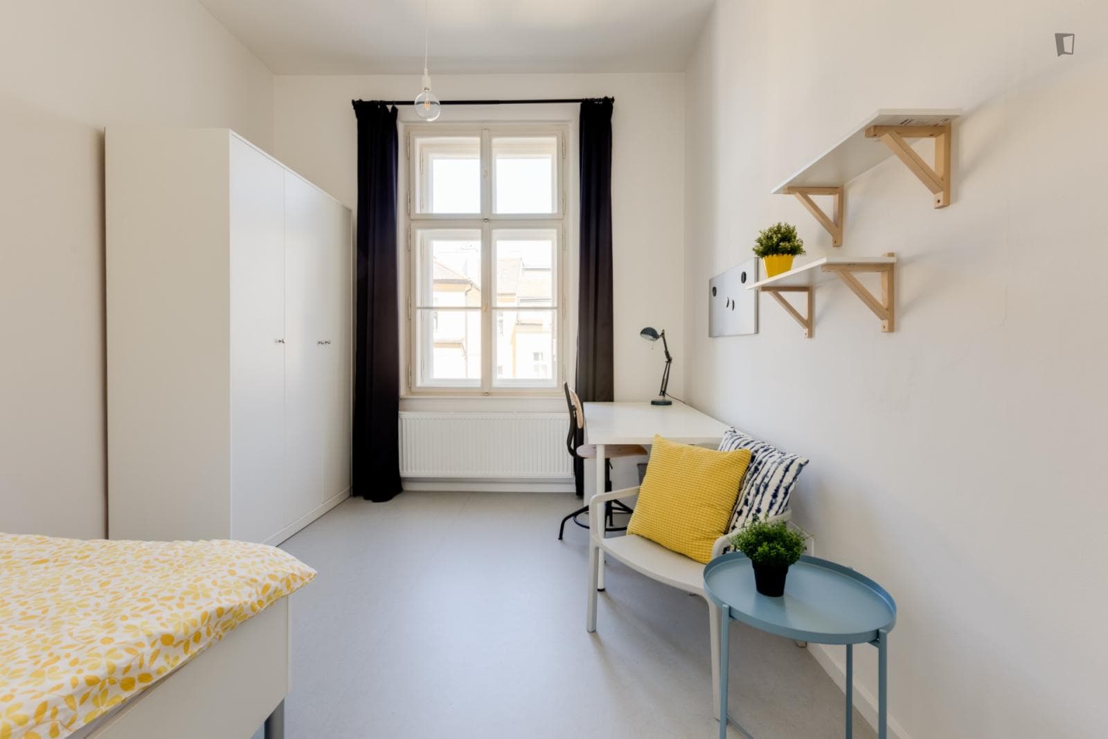 Property photo thumbnail