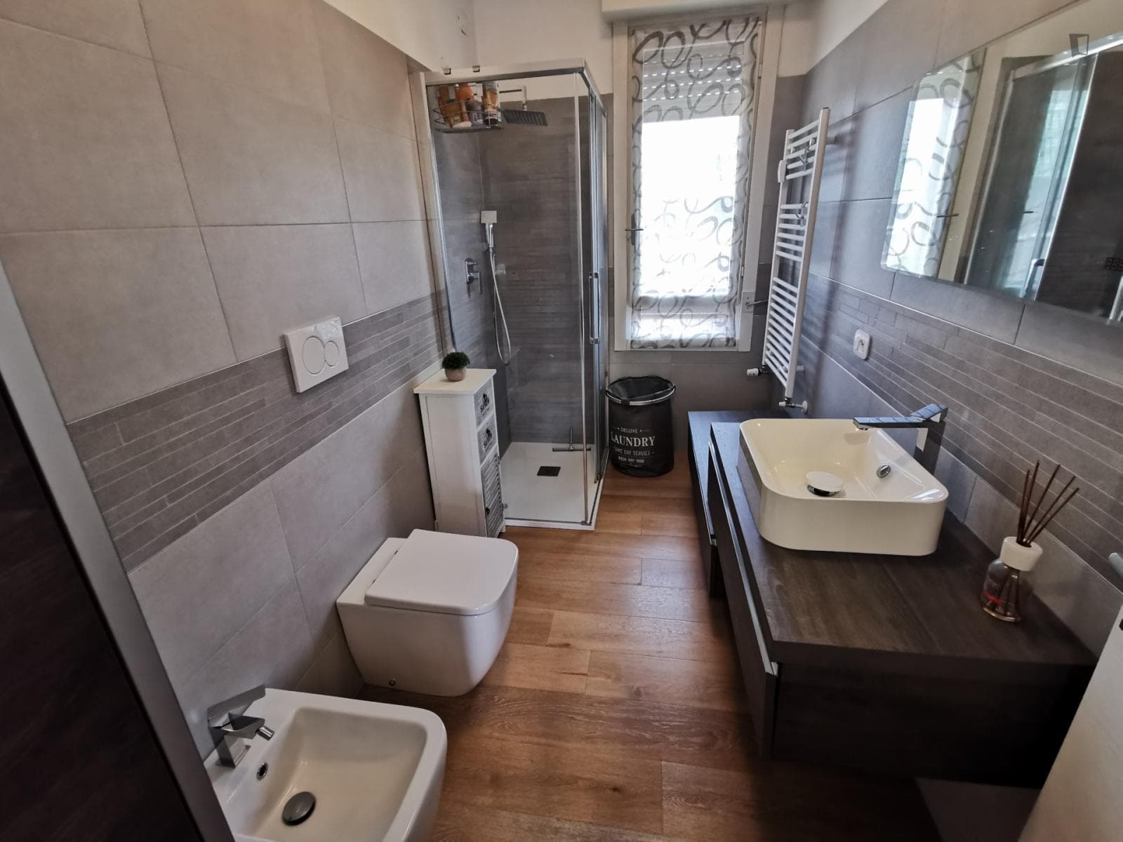 Modern two bedroom apartment in Assago photo 1