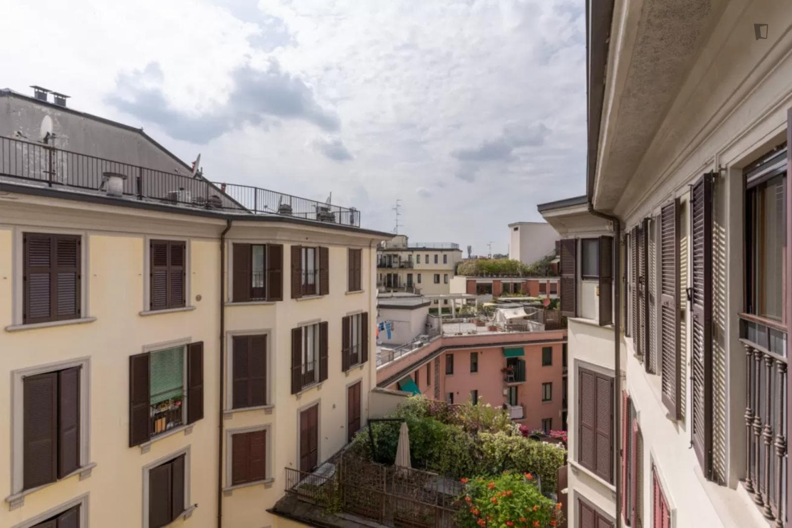 Property photo thumbnail