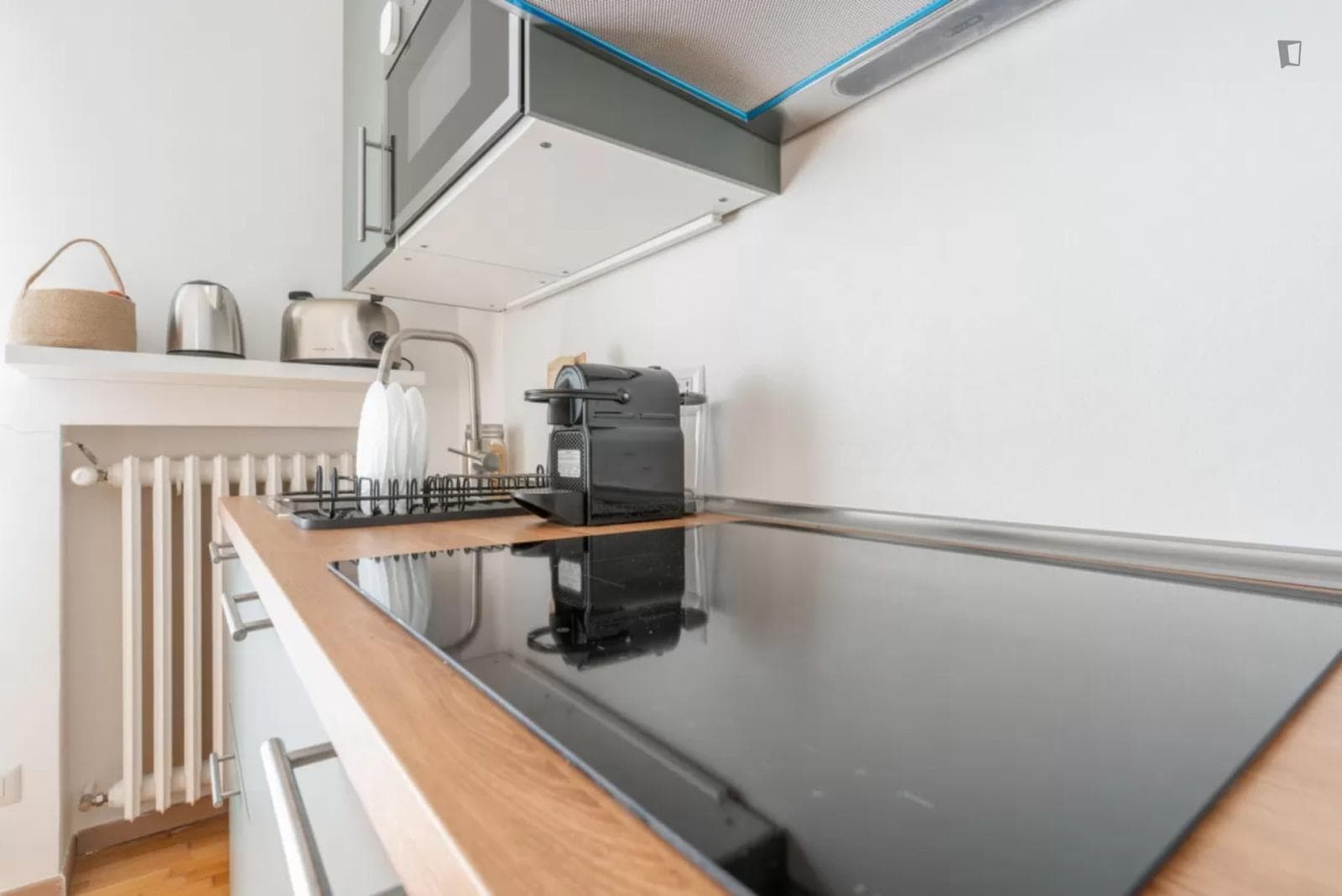 Modern studio close to Università Cattolica photo 1