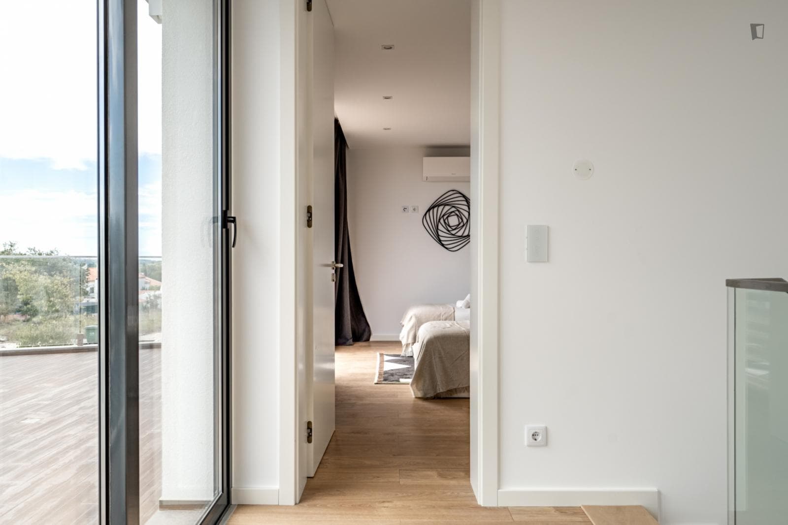 Beautiful 2-bedroom house in Sintra photo 1