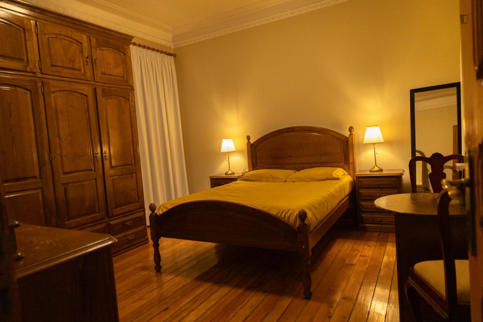 Homely double bedroom near Parque Eduardo VII photo 1