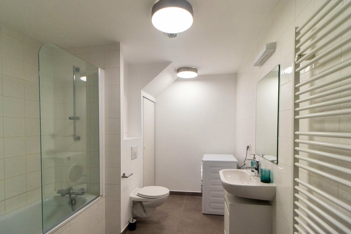 Spacious 83 m² coliving duplex for rent in Paris photo 1