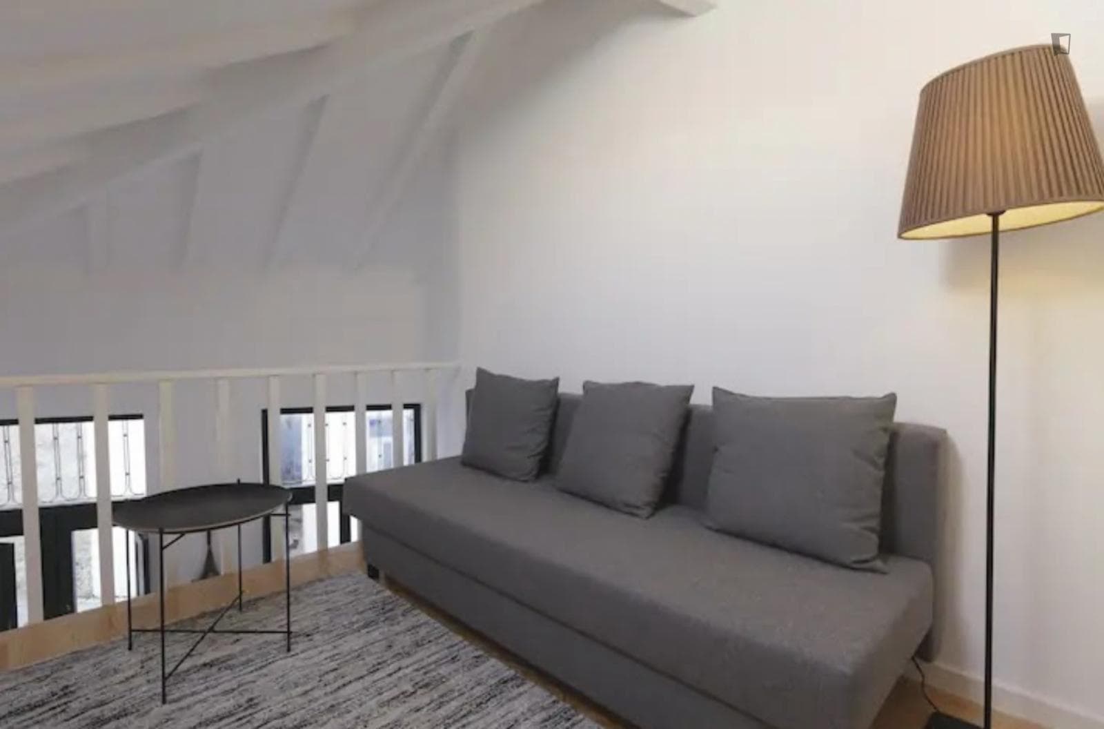 Neat 1-bedroom apartment close to Miradouro da Vitória photo 1