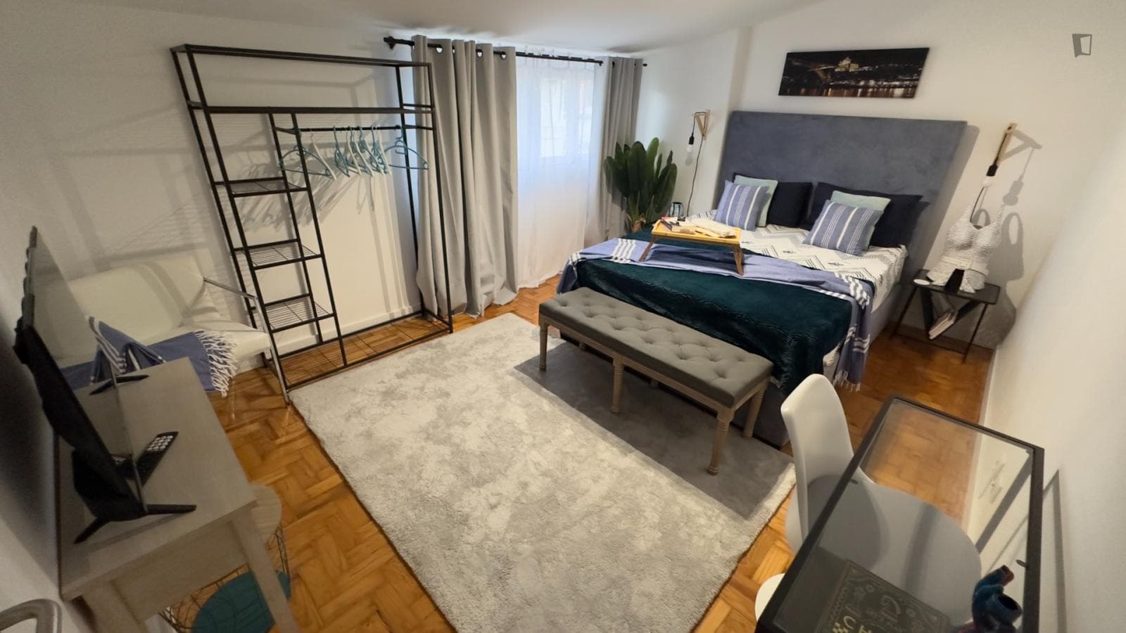 Property photo thumbnail