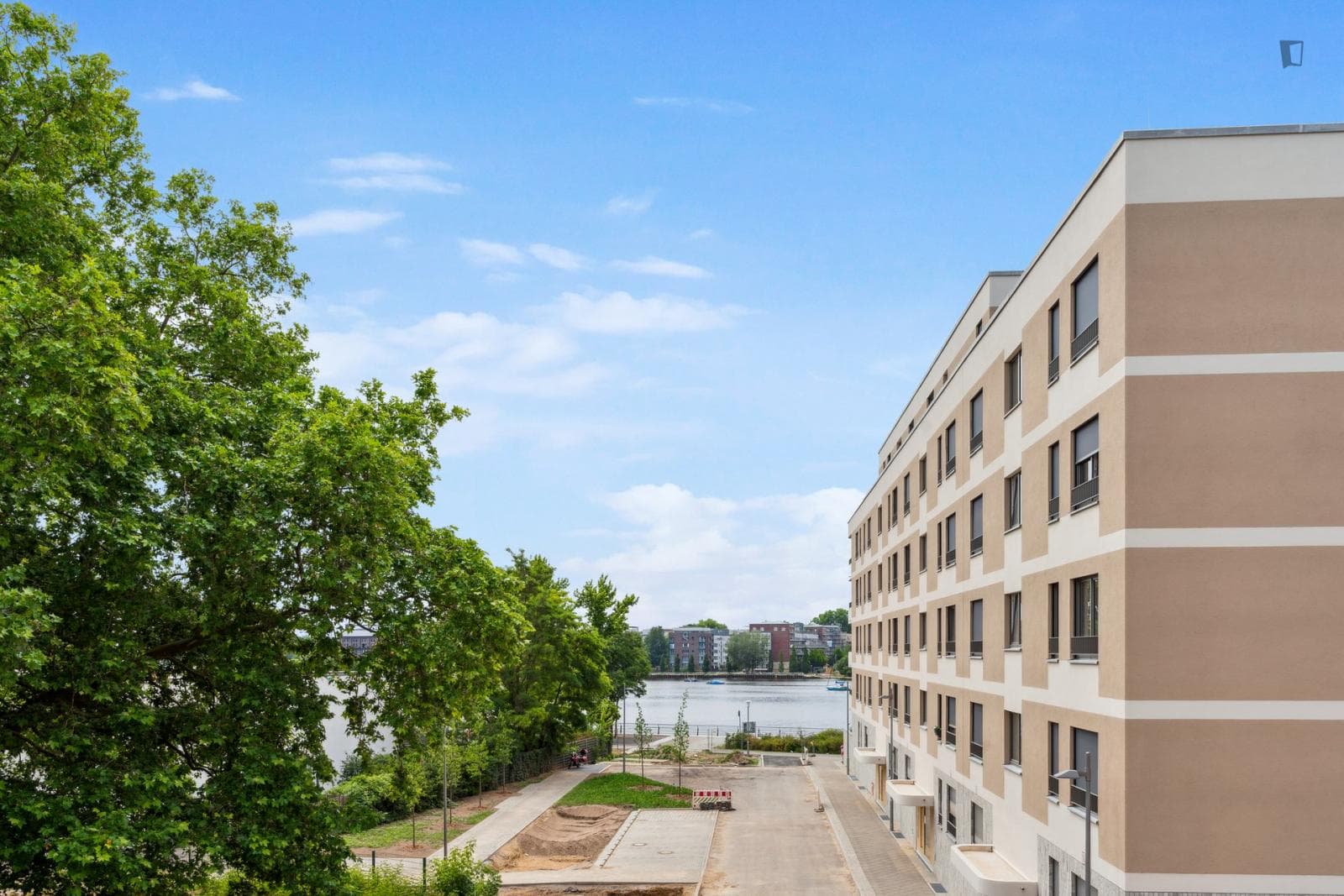 Property photo thumbnail