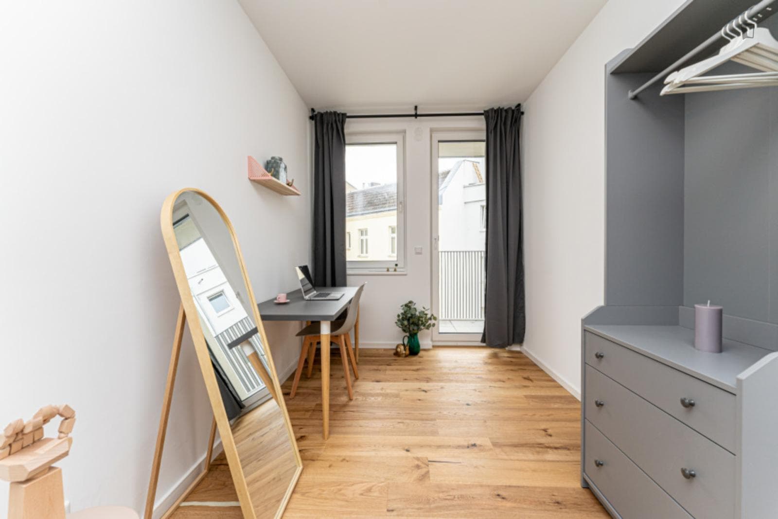 Property photo thumbnail