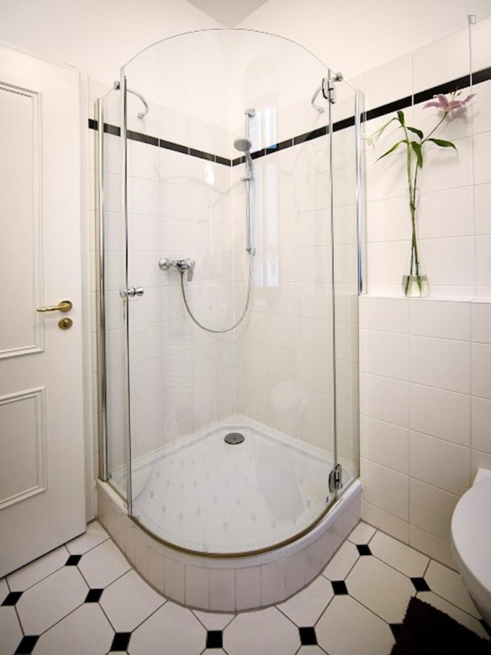 Large 2-bedroom duplex in Prenzlauer Berg photo 1