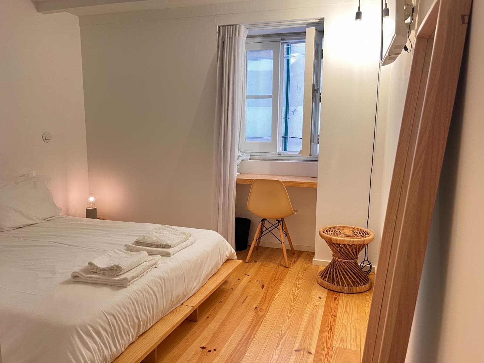 Homely double ensuite bedroom in Alta Universitária photo 1