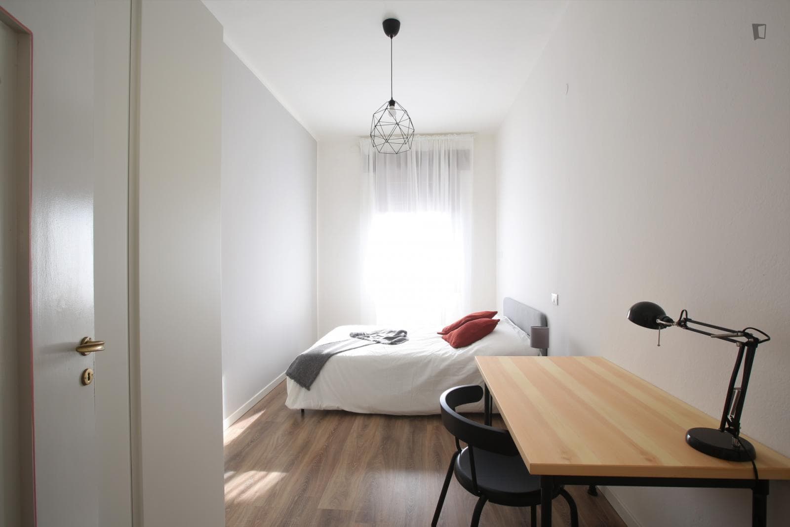 Nice double bedroom steps away from Parco Giardino Ducale Estense photo 1
