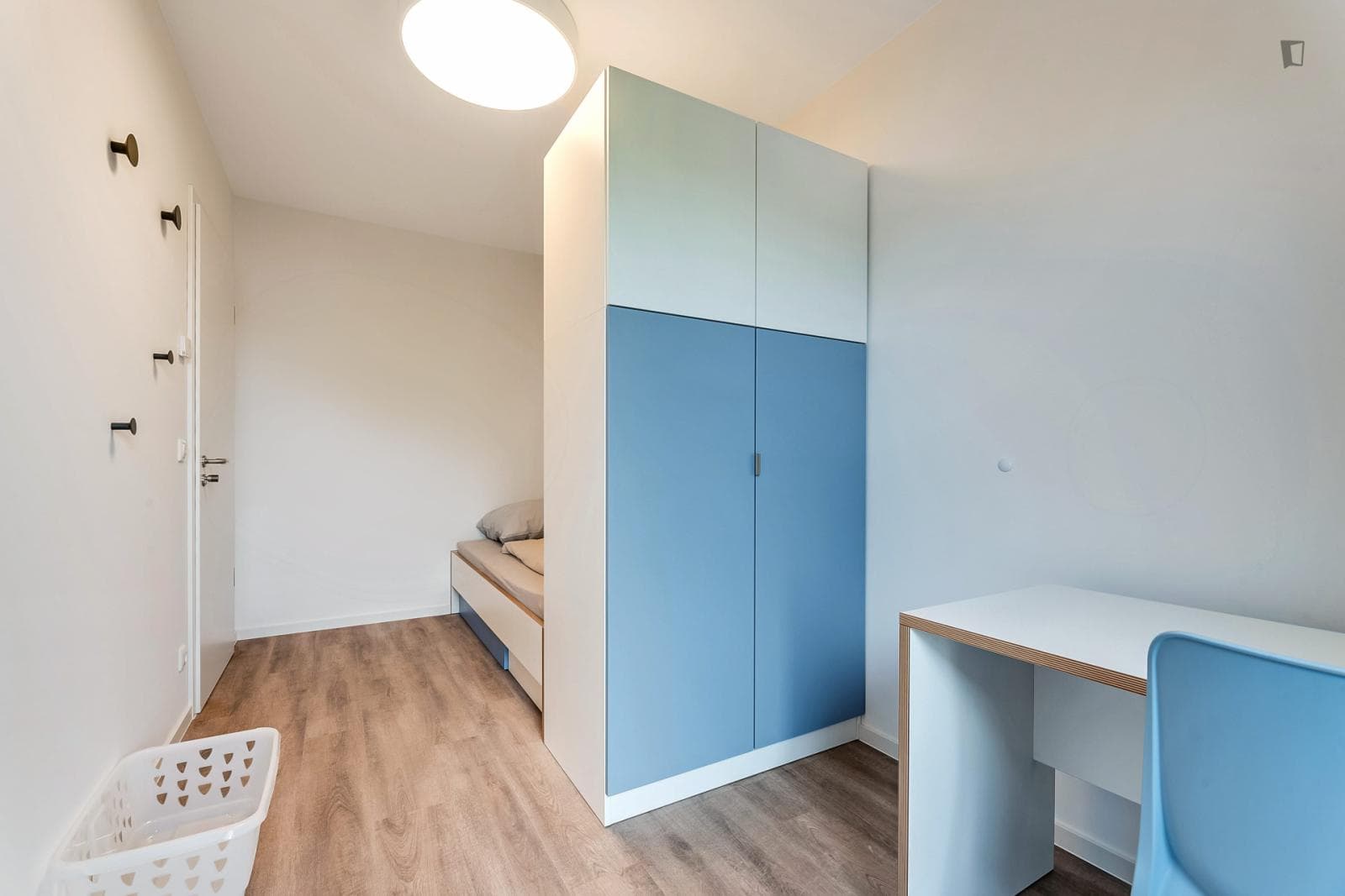 Inviting single bedroom close to the Library Campus Wilhelminenhof photo 1