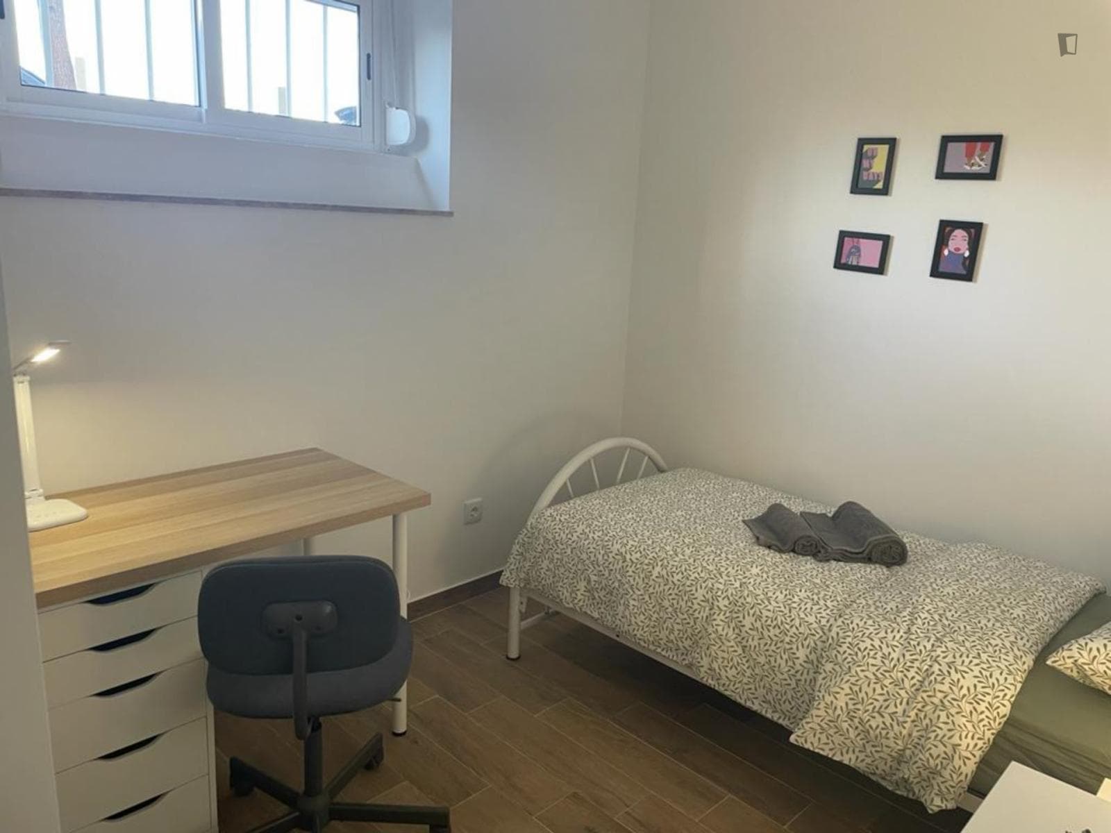 Great single bedroom in Moscavide photo 1