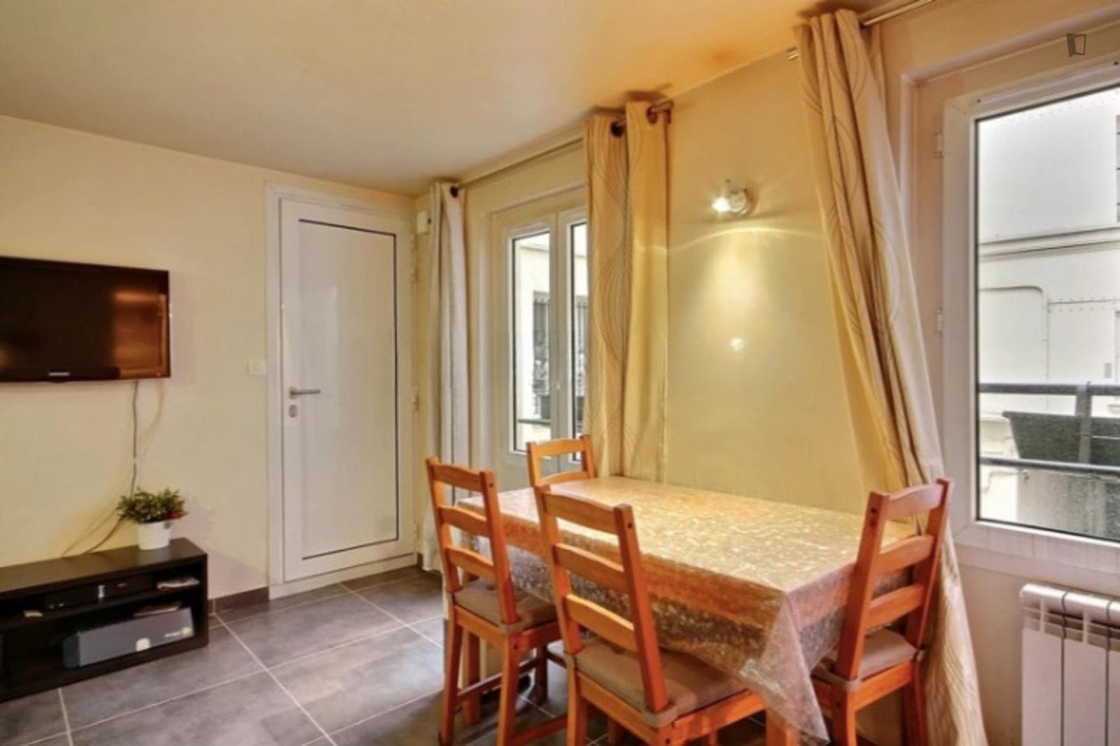 Property photo thumbnail