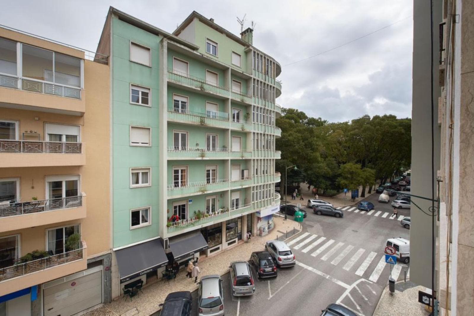Property photo thumbnail
