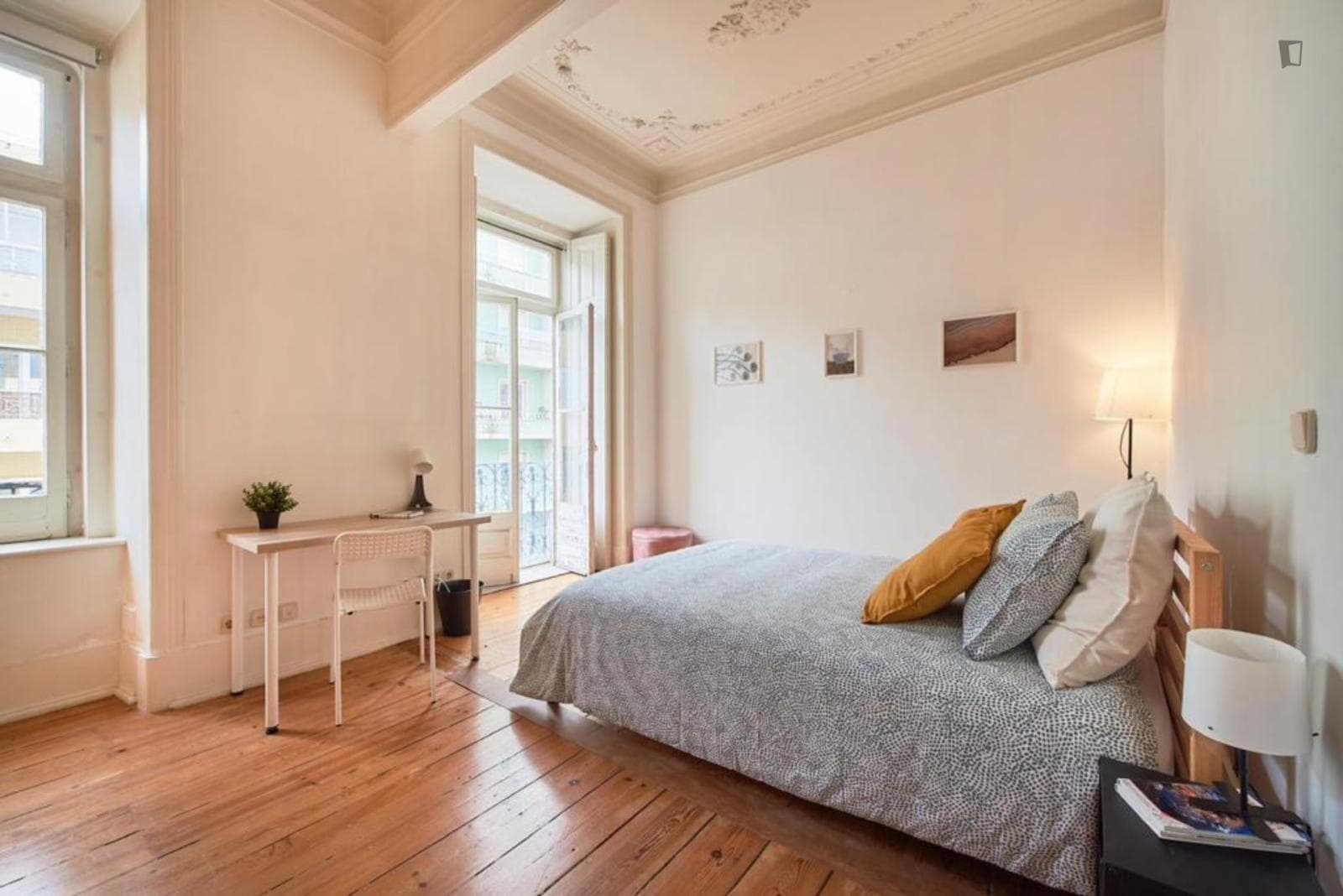 Splending double bedroom in Campo de Ourique photo 1