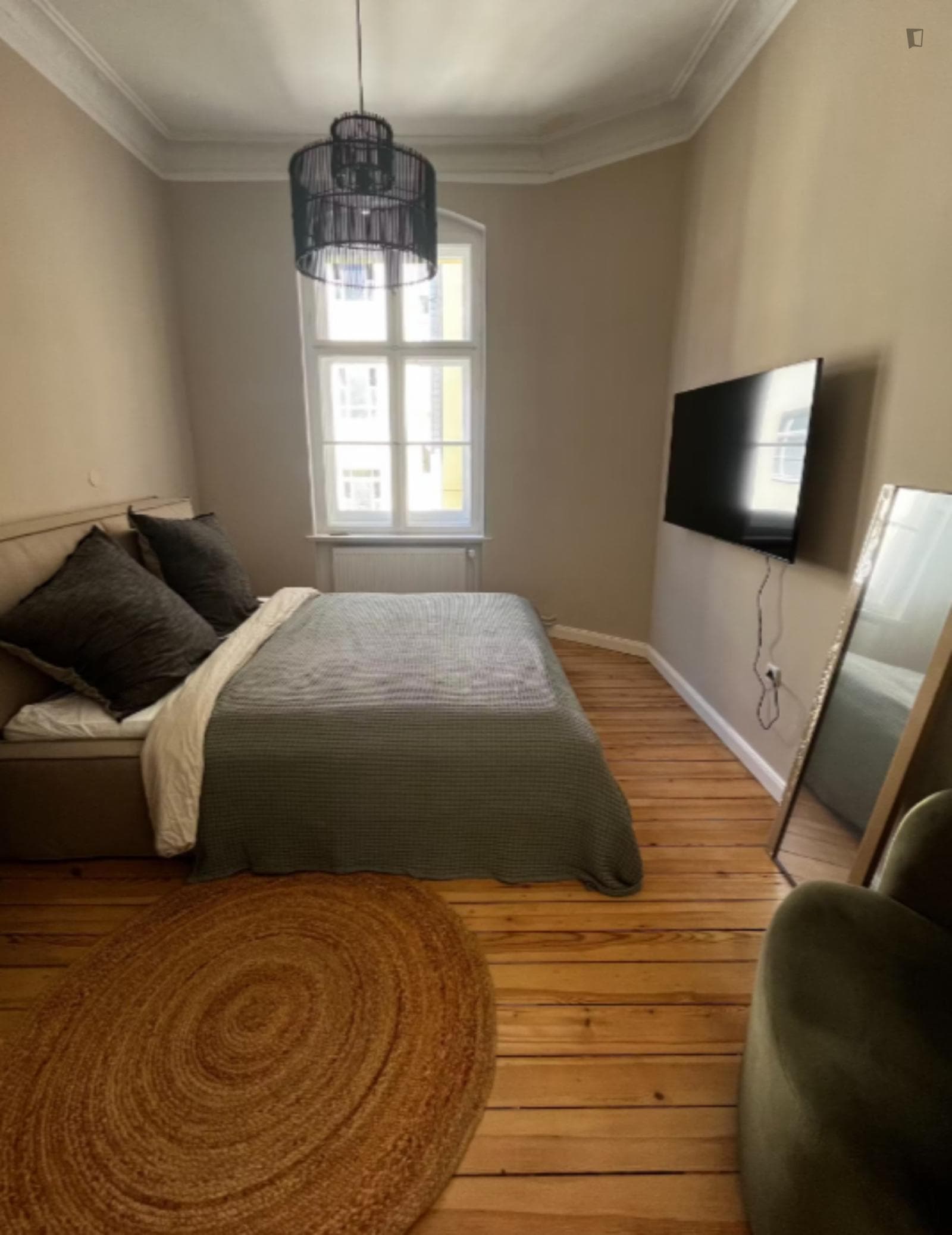 Appealing double bedroom in Friedrichshain-Kreuzberg photo 1