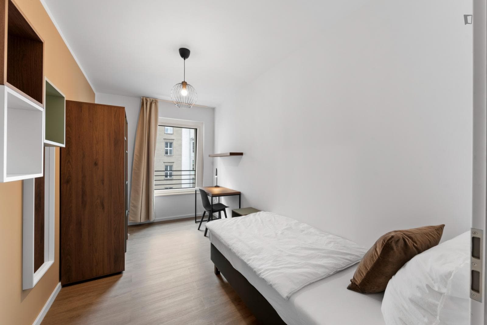Neat single bedroom close to Humboldt University photo 1