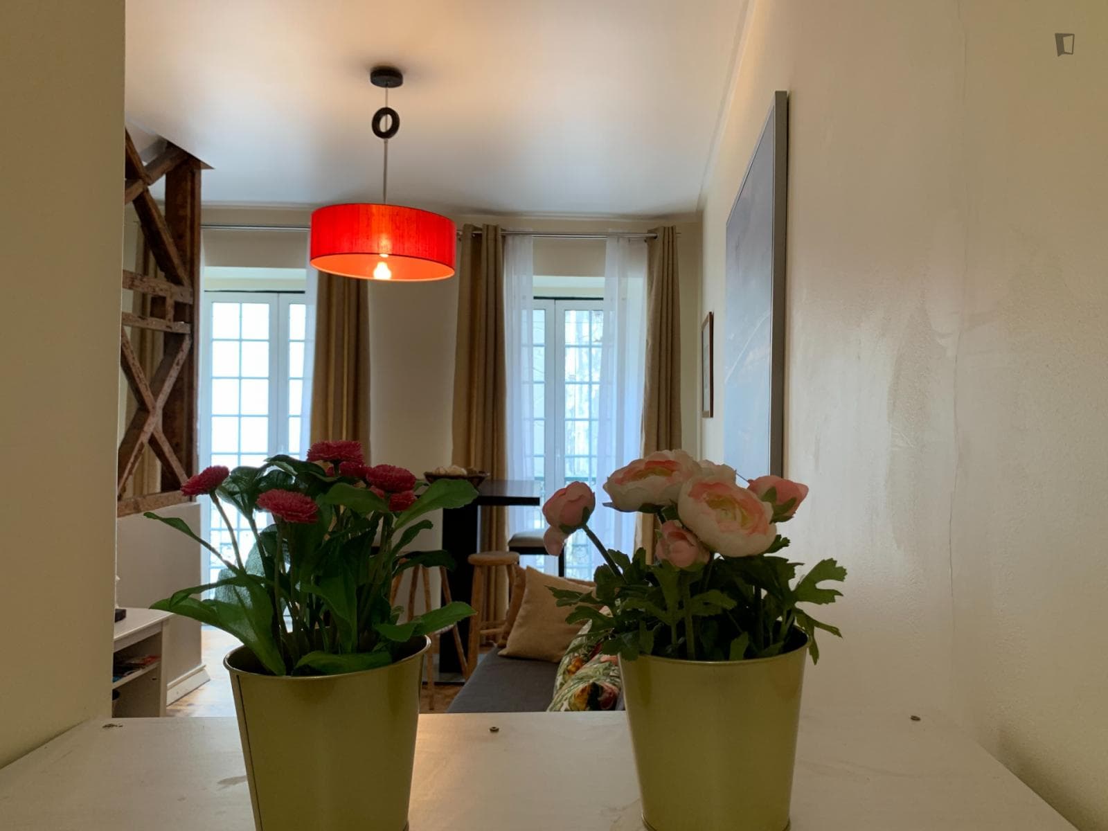 Charming flat with a small patio  photo 1