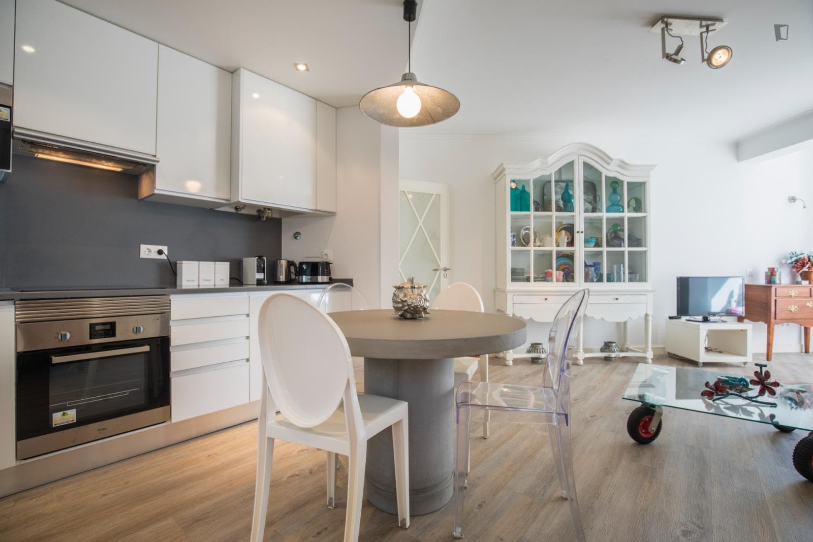 Delightful 1-bedroom apartment in Parede photo 1