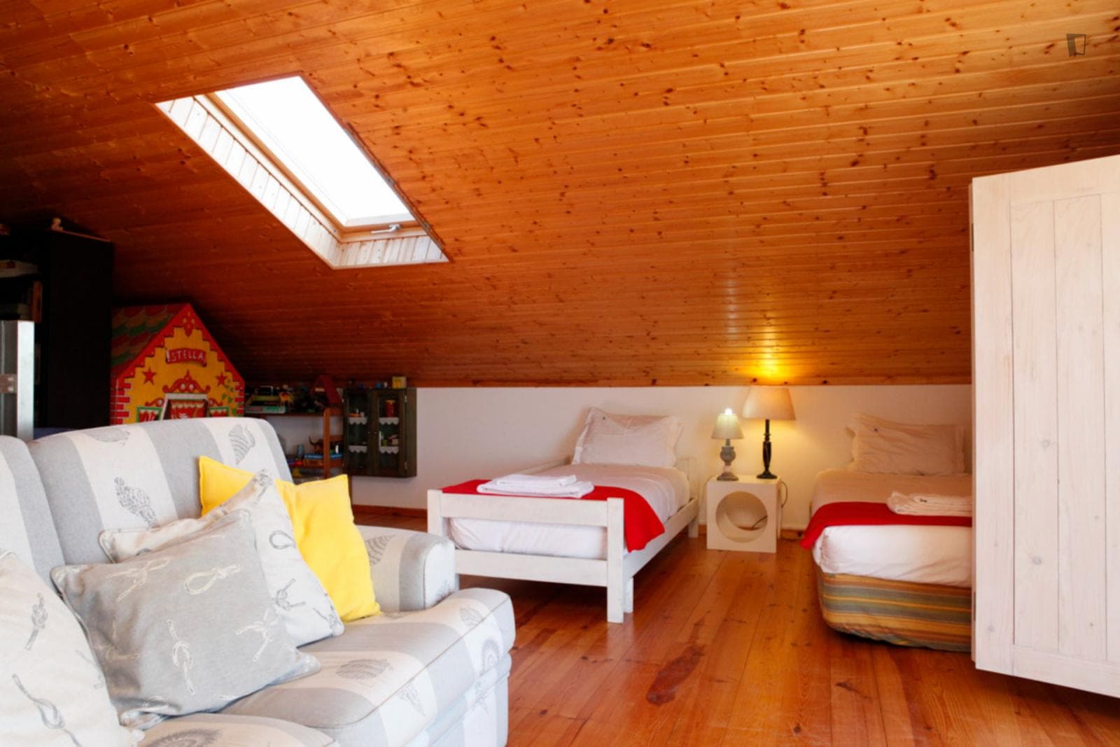 Property photo thumbnail