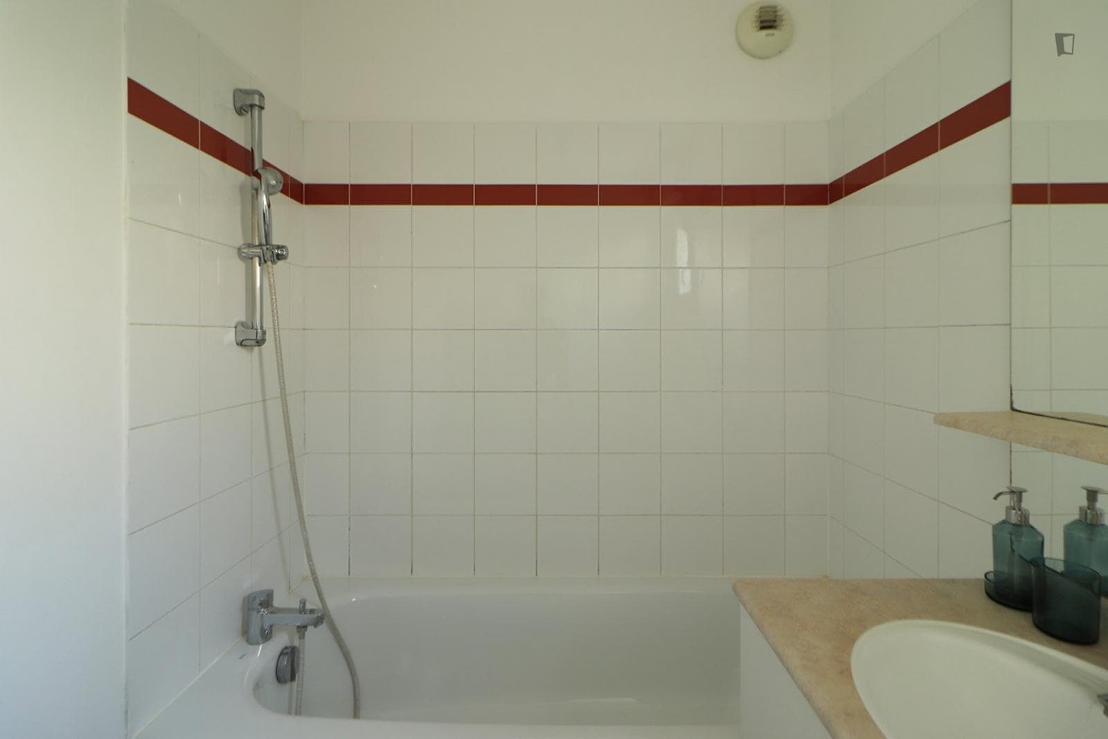 Chic 13 m² bedroom for rent in coliving near Paris - SDN45 photo 1