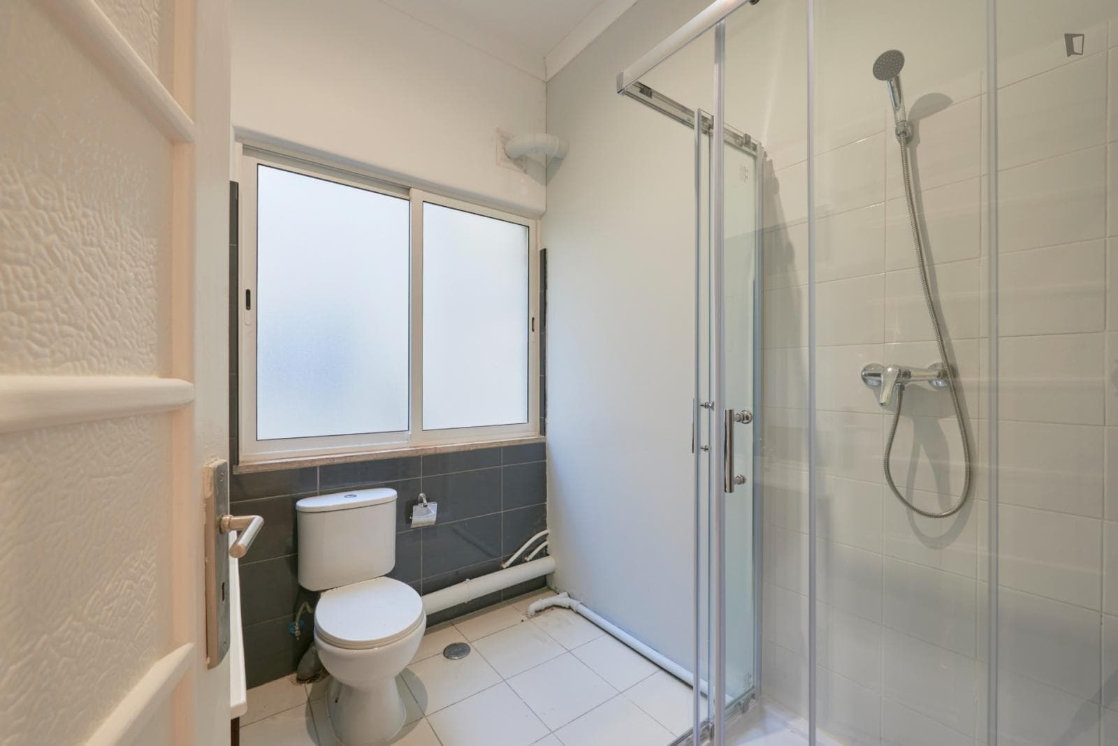 Cosy single bedroom near IST photo 1