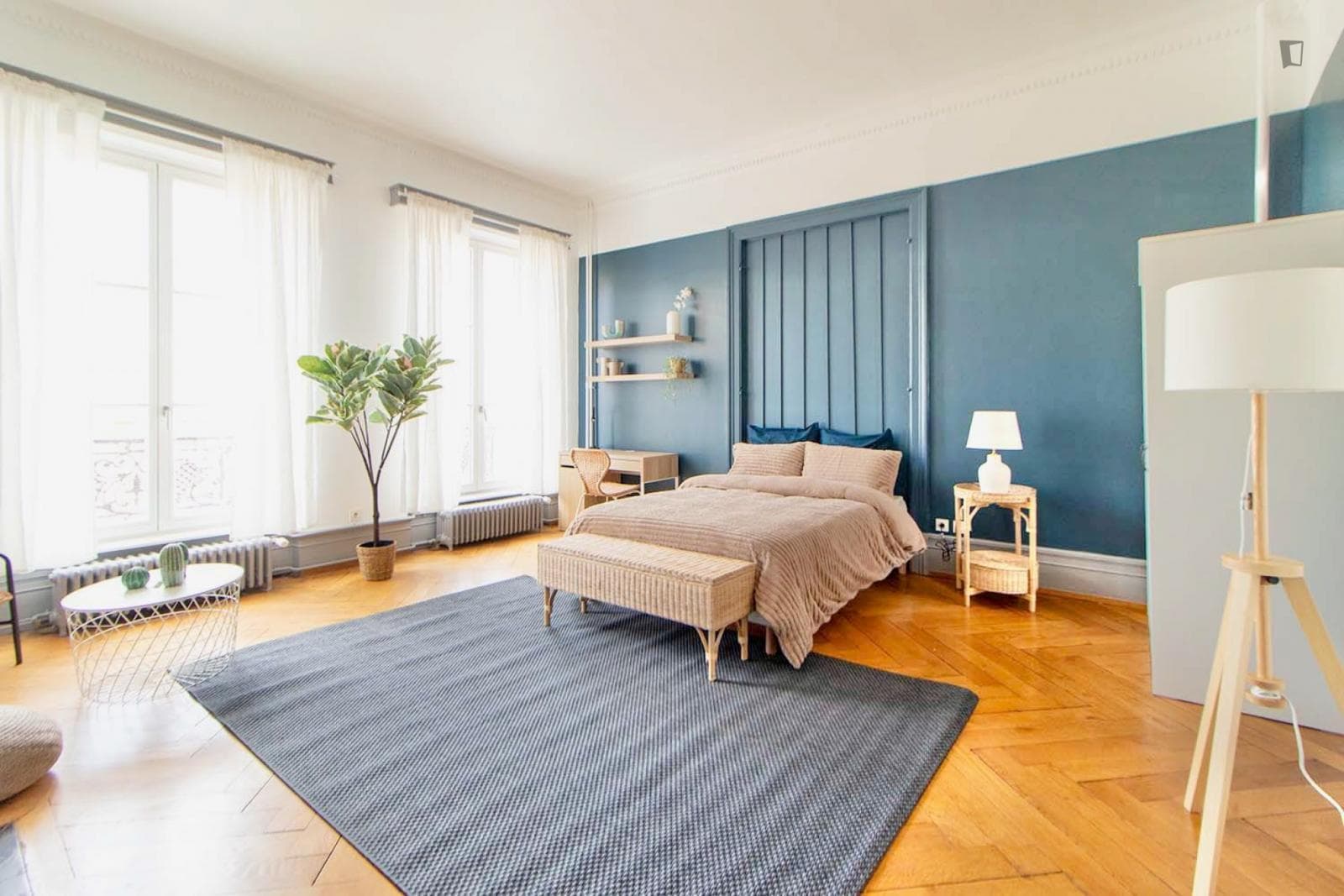 Property photo thumbnail