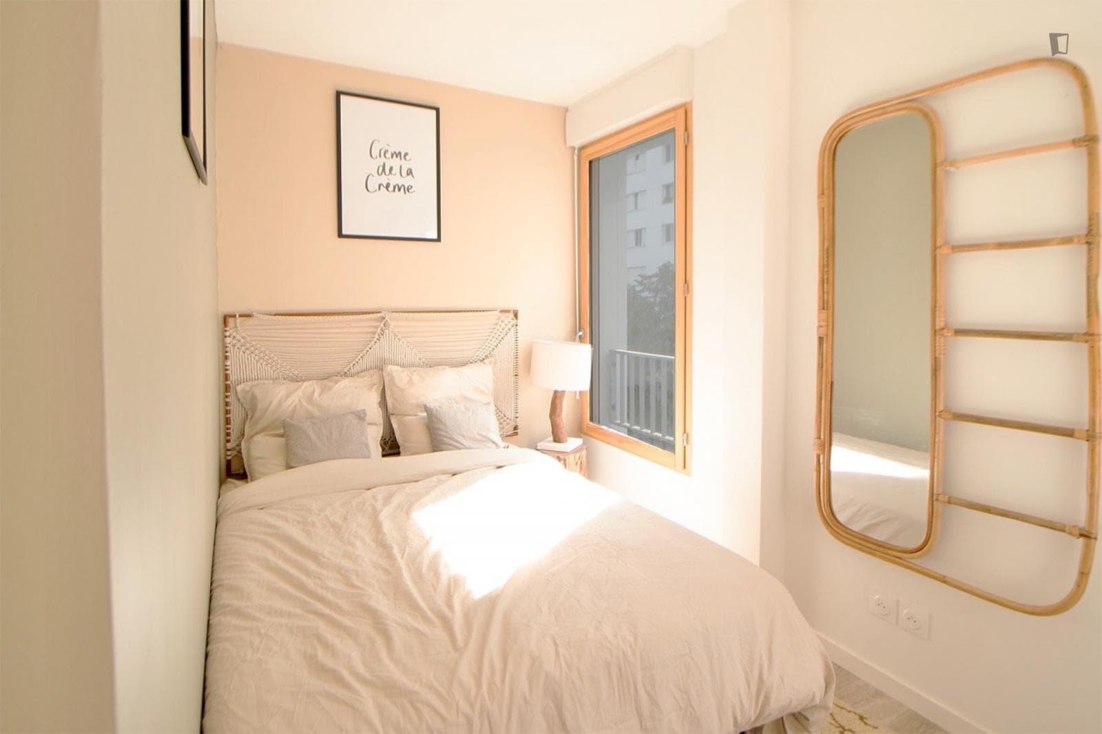 Move into this 9 m² room in a coliving apartment in Bordeaux - BO29 photo 1