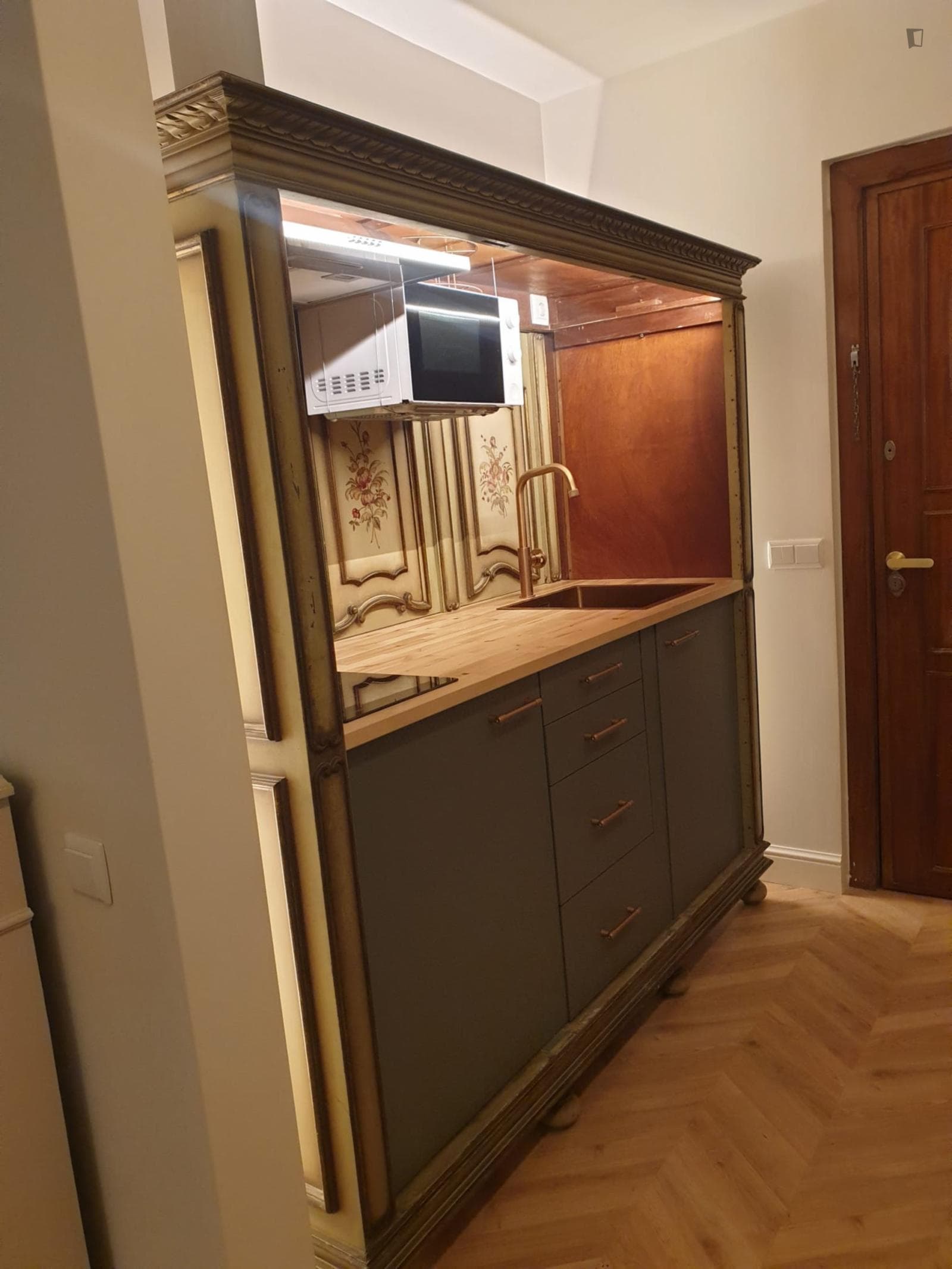 Property photo thumbnail