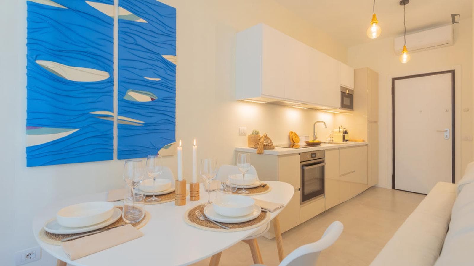 Charming 1-bedroom apartment in Como photo 1