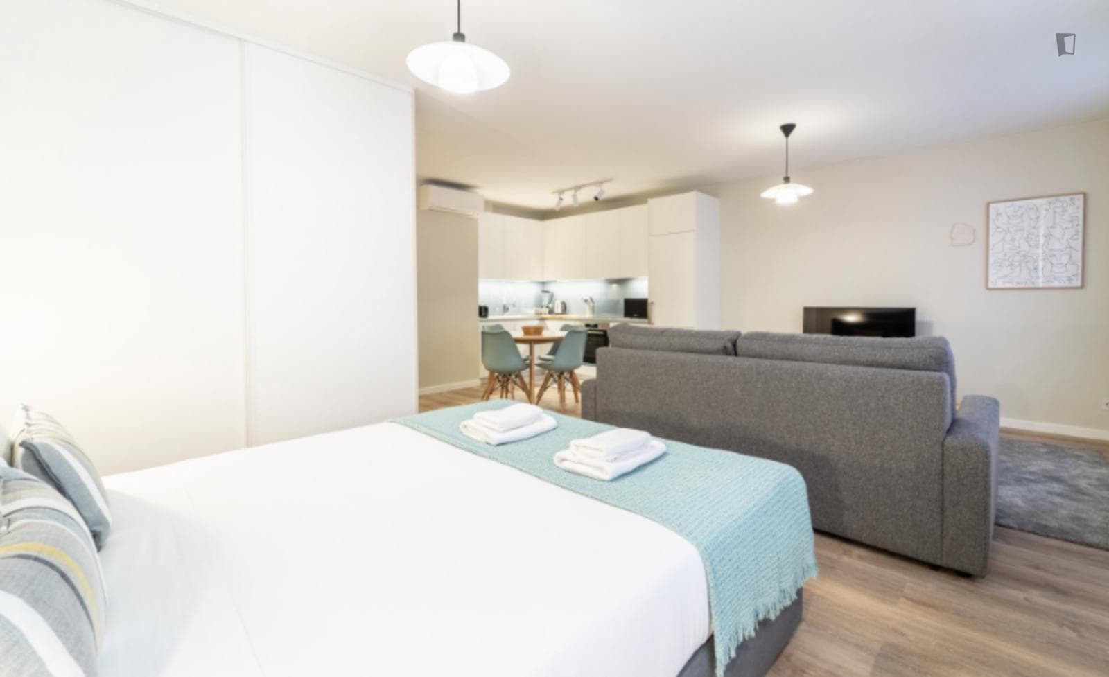 Property photo thumbnail