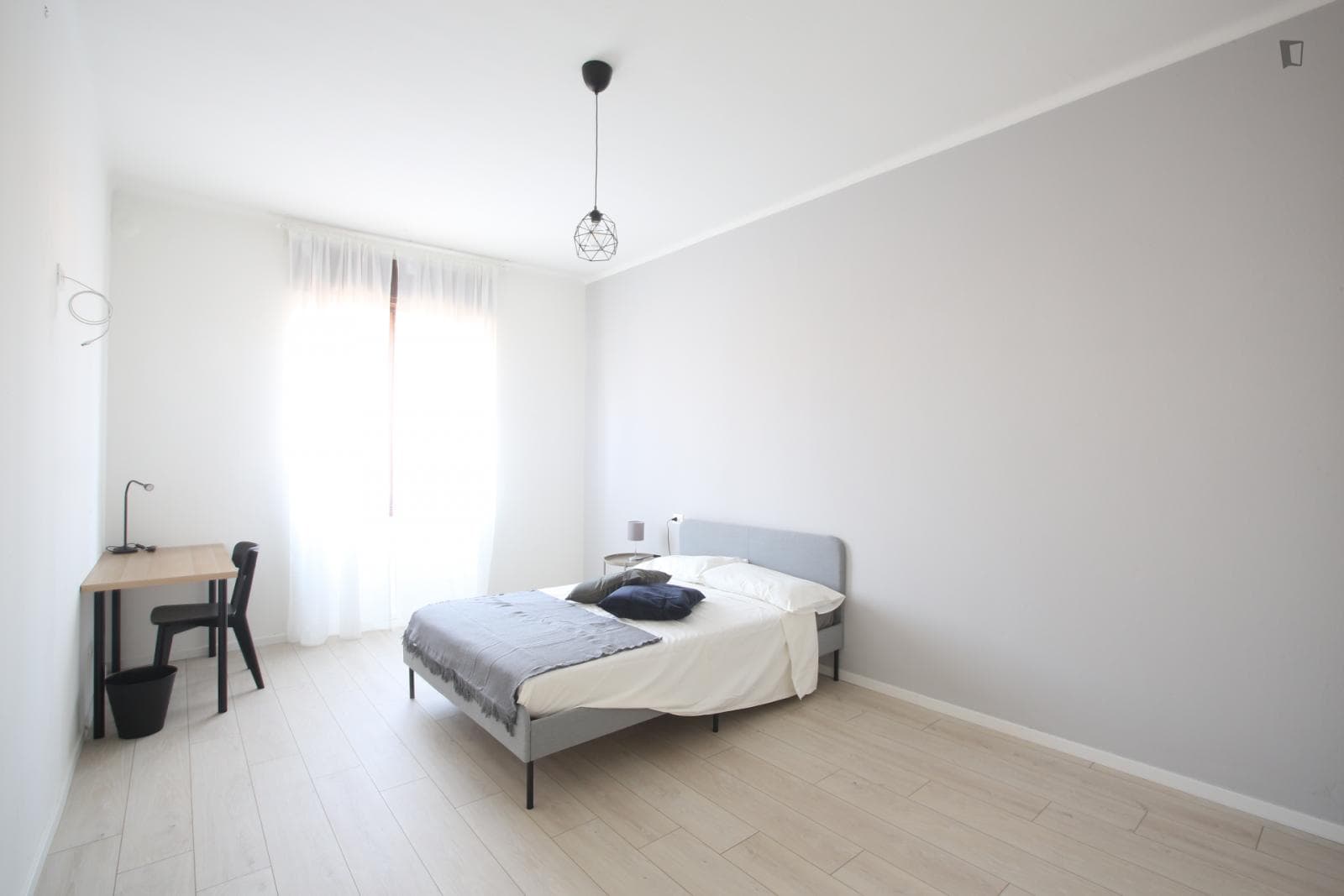 Luminous double bedroom close to Palazzo Ducale di Modena photo 1