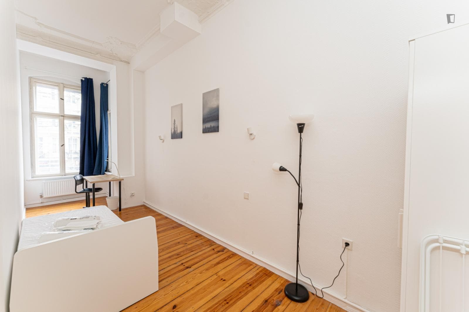 Comfy single bedroom in Charlottenburg photo 1