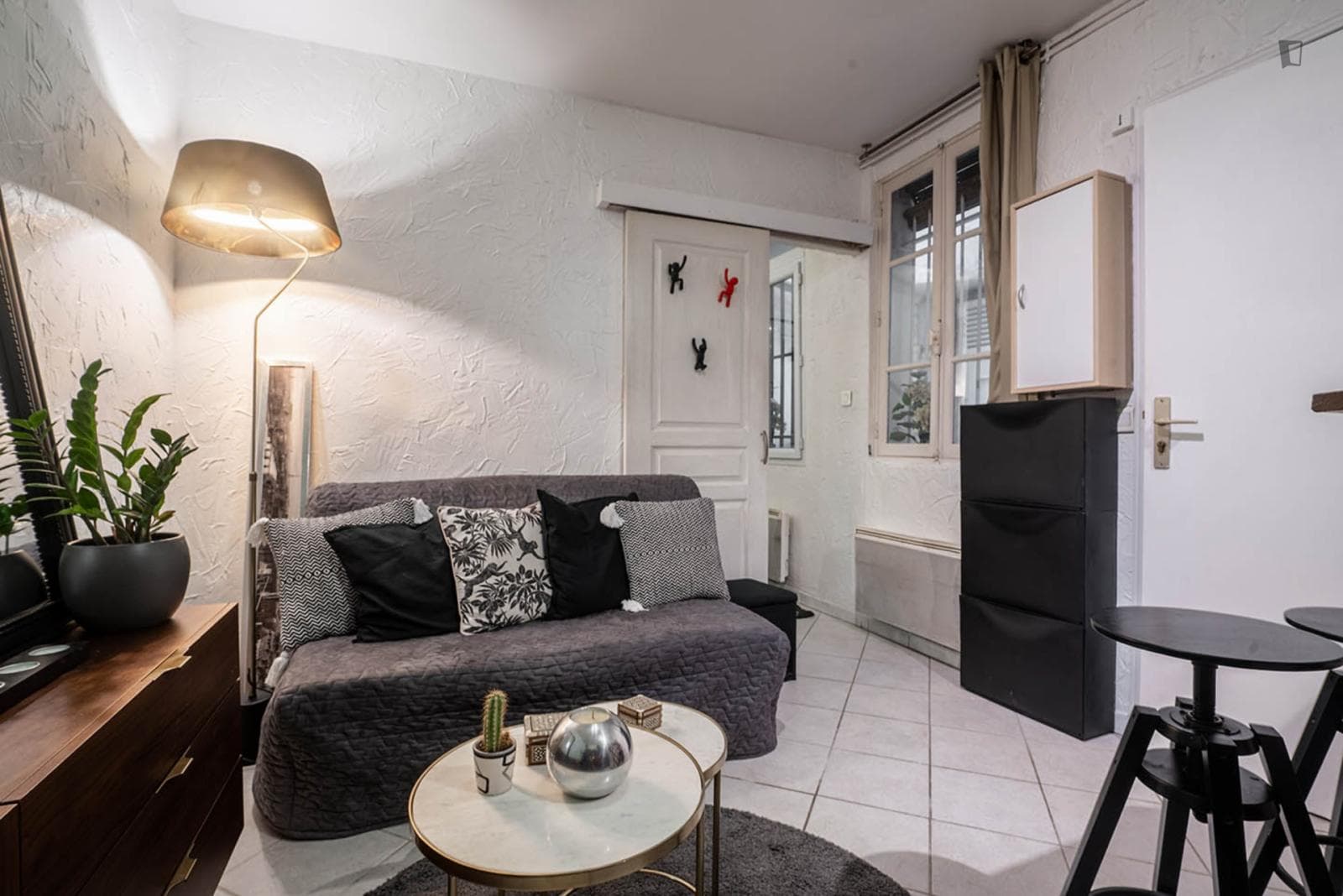 Very nice 1-bedroom apartment in Montmartre photo 1