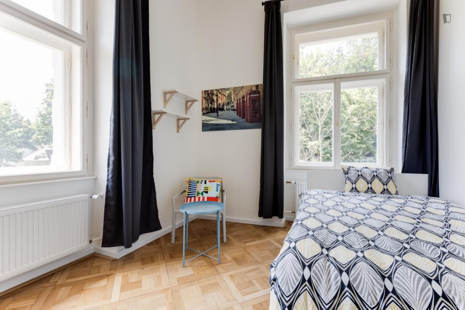 Decent single bedroom in the Malá Strana neighbourhood photo 1