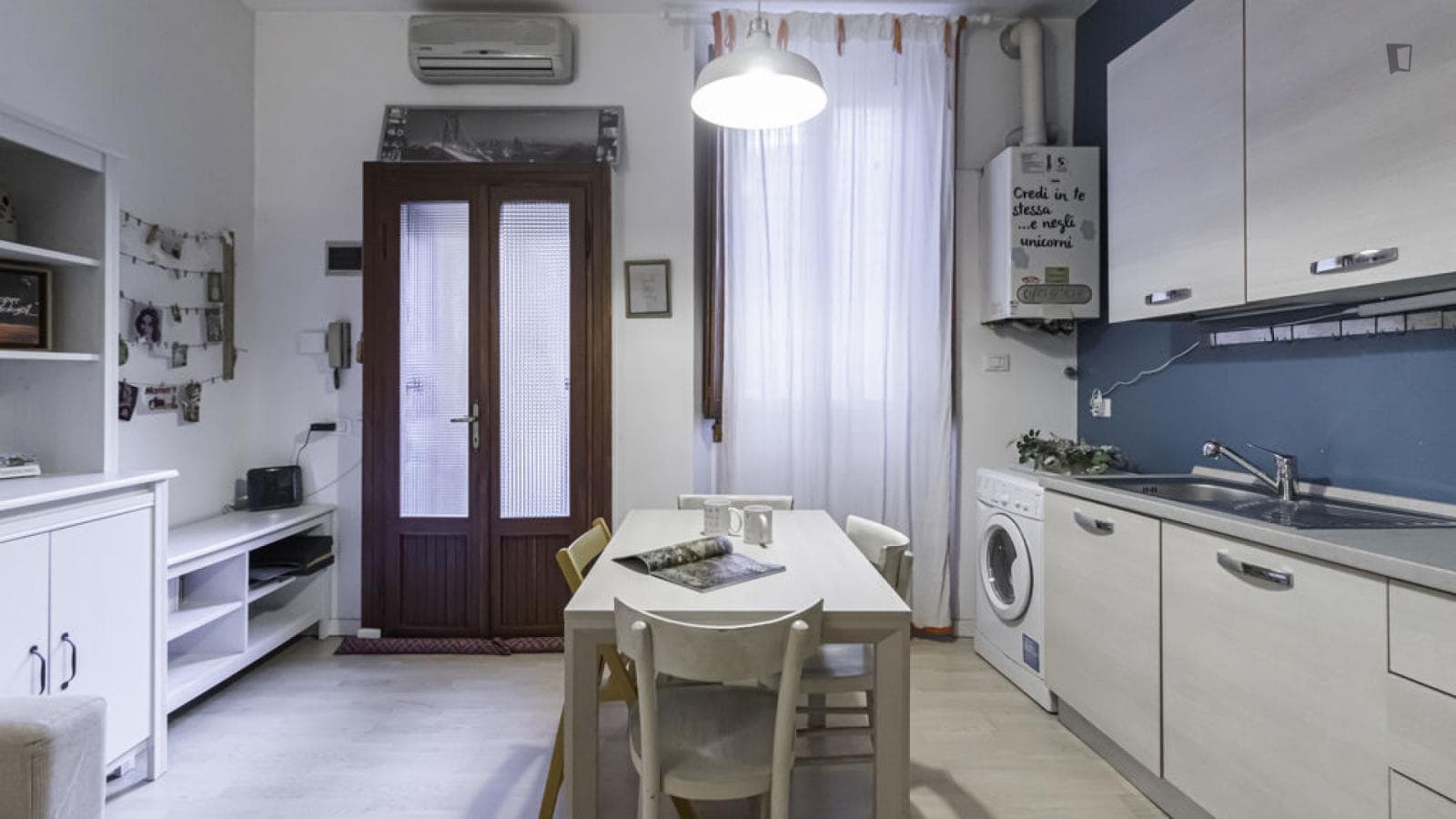 Colourful 1-bedroom apartment in Corvetto photo 1