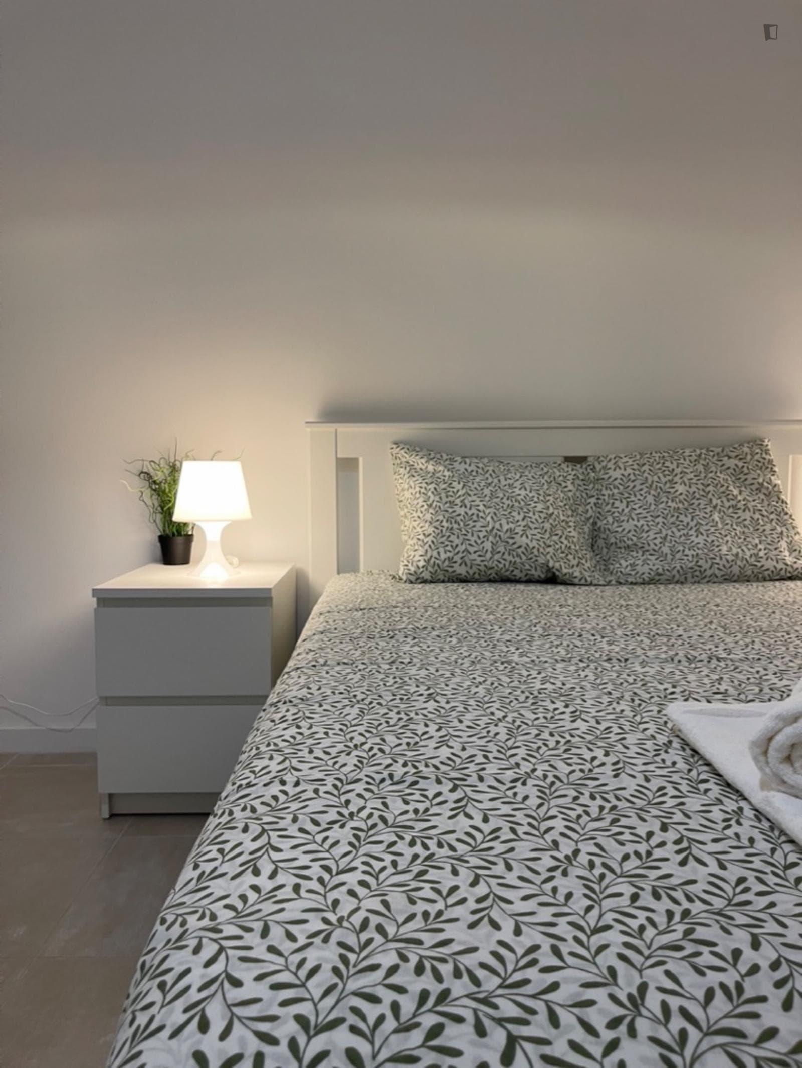 Premium double bedroom in Montijo photo 1