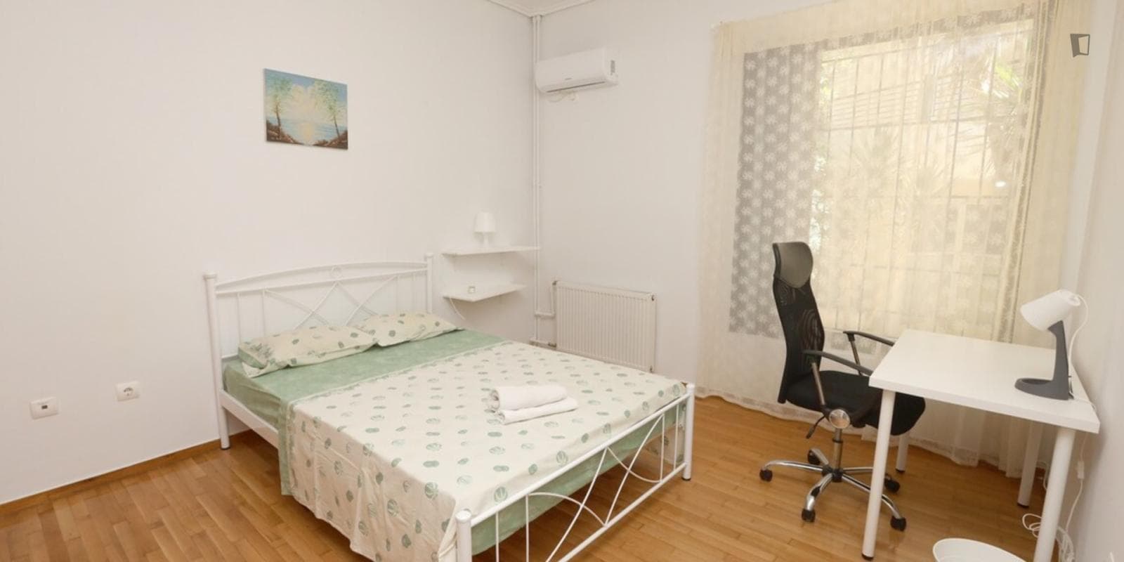Interesting double bedroom in Kallipoli photo 1