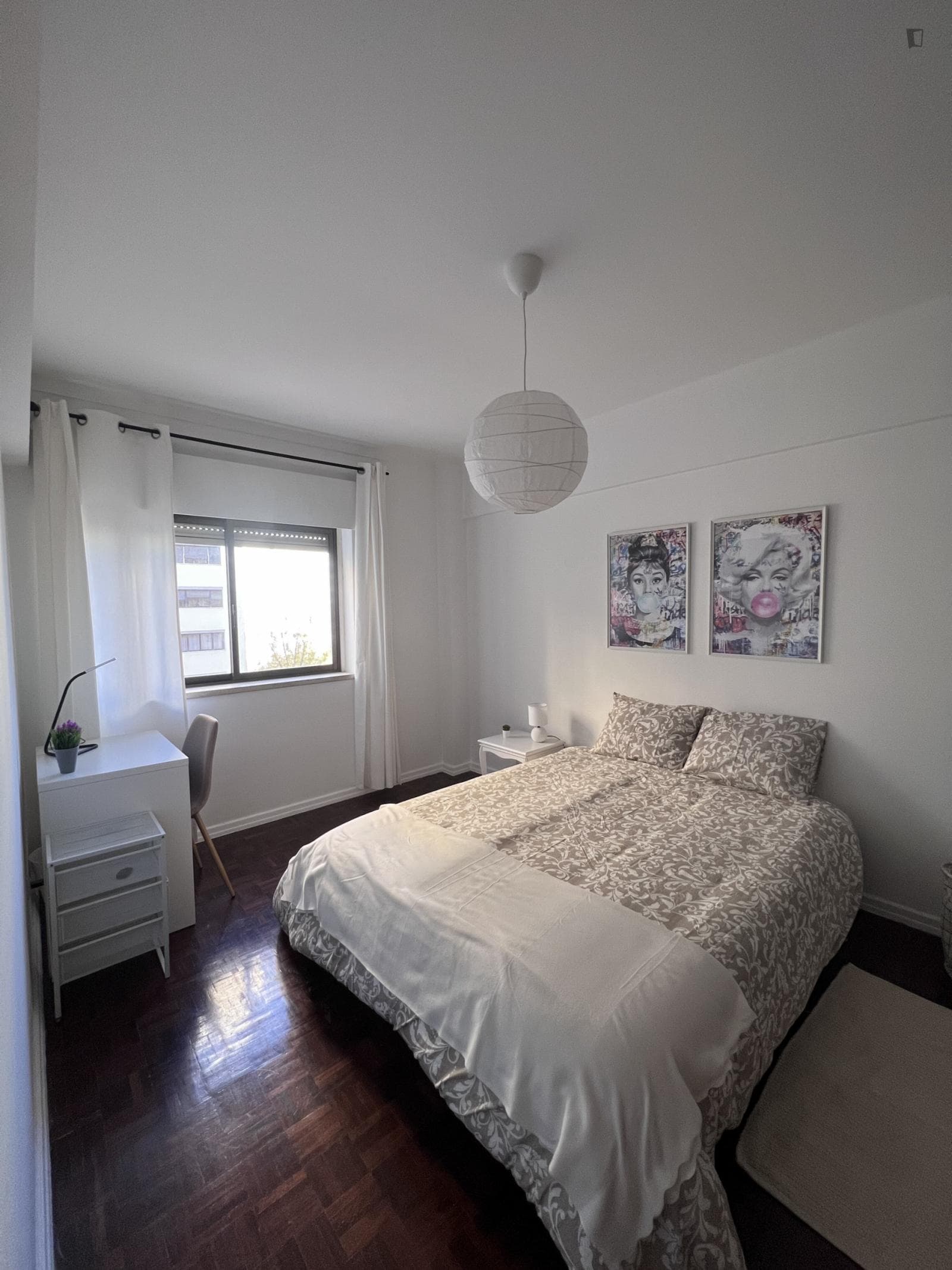 Lovely double bedroom in Sacavém photo 1