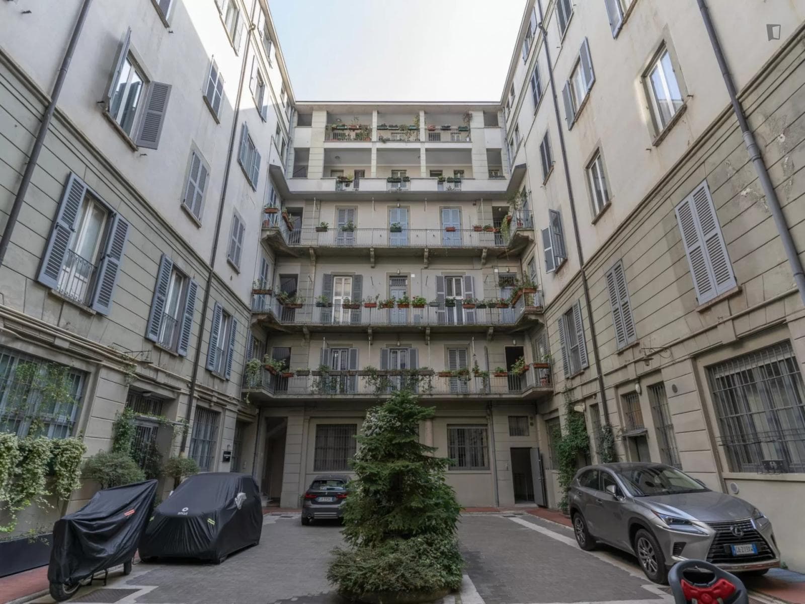 Property photo thumbnail